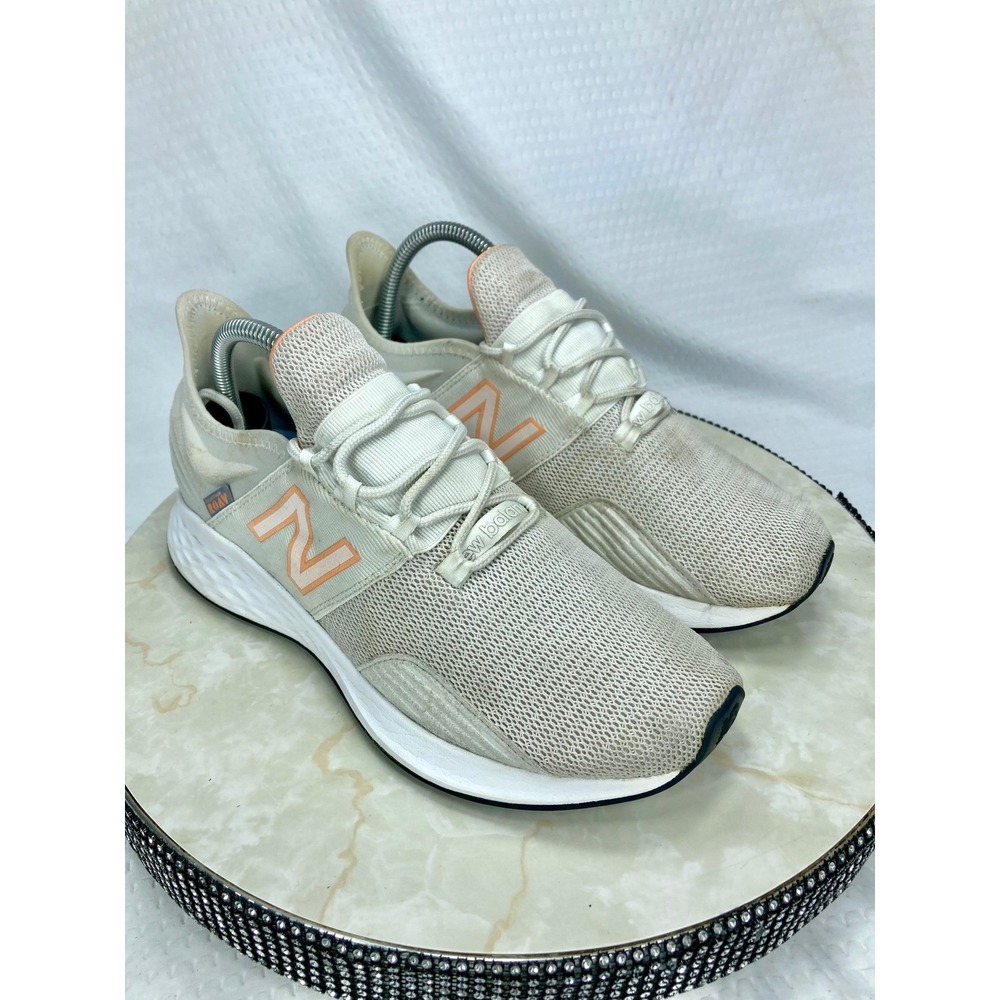 New Balance Fresh Foam Roav Running Shoes Women 9.5 Cream Peach Sporty Sneakers